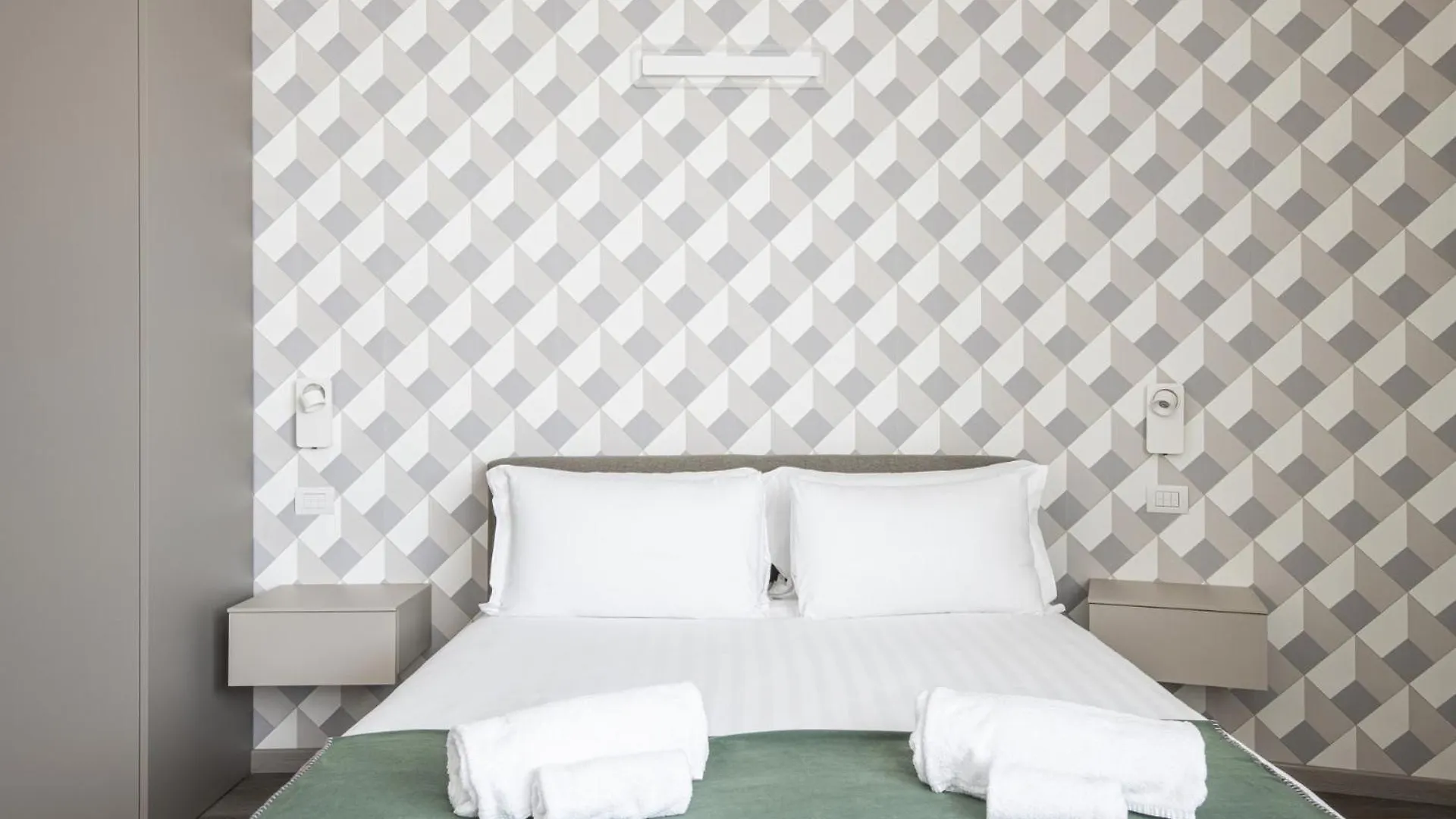 Easylife - Oasi Di Relax In Duomo Apartment Milan Italy